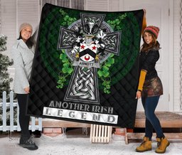 ScotsTee Shop Irish Arnott Coat of Arms Family Crest Ireland Quilt Ireland Legend Quilt