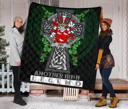 ScotsTee Shop Irish Ash Coat of Arms Family Crest Ireland Quilt Ireland Legend Quilt