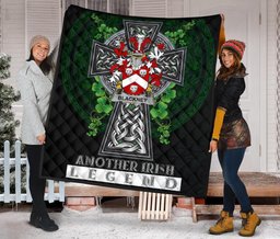ScotsTee Shop Irish Blackney Coat of Arms Family Crest Ireland Quilt Ireland Legend Quilt