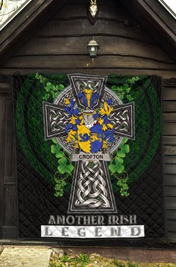 ScotsTee Shop Irish Crofton Coat of Arms Family Crest Ireland Quilt Ireland Legend Quilt