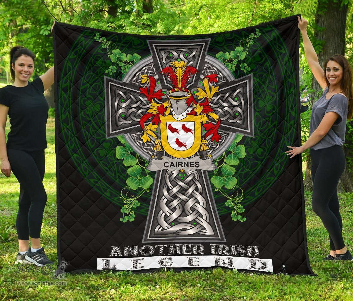 ScotsTee Shop Irish Cairnes Coat of Arms Family Crest Ireland Quilt Ireland Legend Quilt