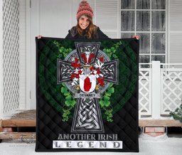 ScotsTee Shop Irish Devaney or O'Devaney Coat of Arms Family Crest Ireland Quilt Ireland Legend Quilt