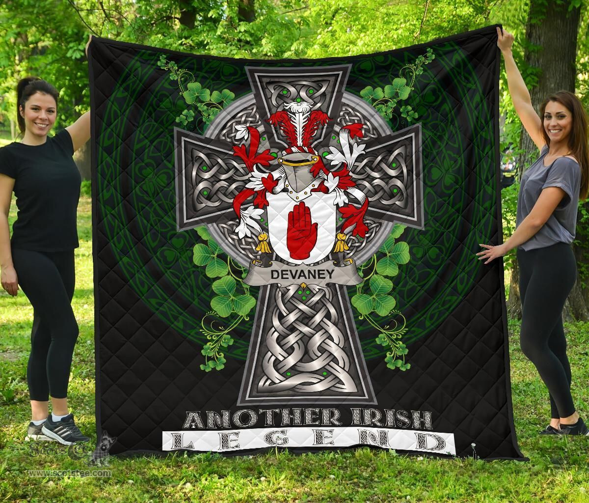 ScotsTee Shop Irish Devaney or O'Devaney Coat of Arms Family Crest Ireland Quilt Ireland Legend Quilt