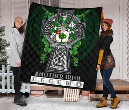 ScotsTee Shop Irish Crowe or McEnchroe Coat of Arms Family Crest Ireland Quilt Ireland Legend Quilt