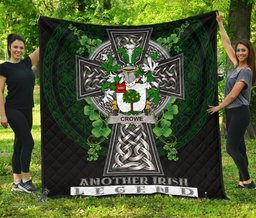 ScotsTee Shop Irish Crowe or McEnchroe Coat of Arms Family Crest Ireland Quilt Ireland Legend Quilt