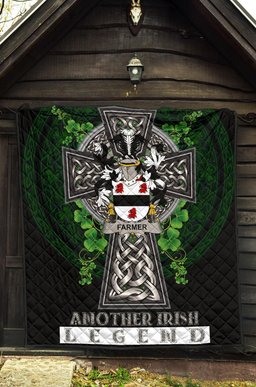 ScotsTee Shop Irish Farmer Coat of Arms Family Crest Ireland Quilt Ireland Legend Quilt