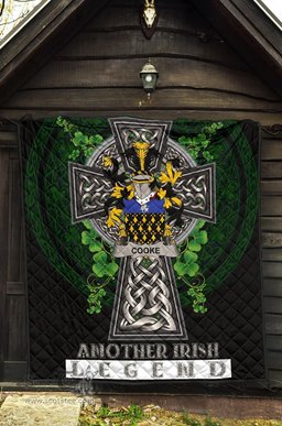 ScotsTee Shop Irish Cooke Coat of Arms Family Crest Ireland Quilt Ireland Legend Quilt
