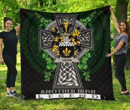 ScotsTee Shop Irish Dixon Coat of Arms Family Crest Ireland Quilt Ireland Legend Quilt