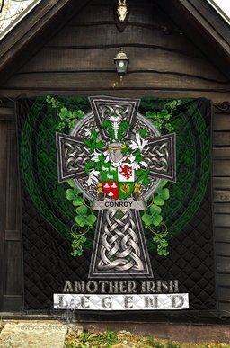 ScotsTee Shop Irish Conroy or O'Conry Coat of Arms Family Crest Ireland Quilt Ireland Legend Quilt