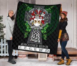 ScotsTee Shop Irish Collins Coat of Arms Family Crest Ireland Quilt Ireland Legend Quilt