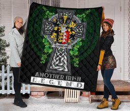 ScotsTee Shop Irish Considine or McConsidine Coat of Arms Family Crest Ireland Quilt Ireland Legend Quilt
