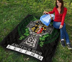 ScotsTee Shop Irish Considine or McConsidine Coat of Arms Family Crest Ireland Quilt Ireland Legend Quilt