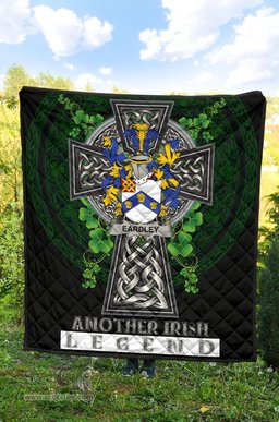 ScotsTee Shop Irish Eardley Coat of Arms Family Crest Ireland Quilt Ireland Legend Quilt