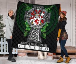 ScotsTee Shop Irish Condon Coat of Arms Family Crest Ireland Quilt Ireland Legend Quilt