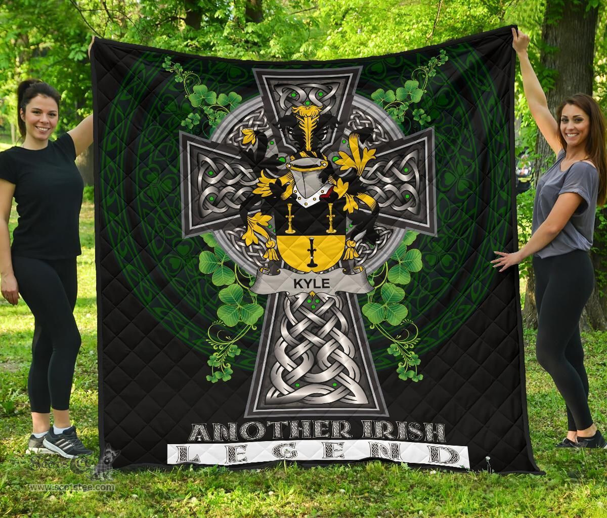 ScotsTee Shop Irish Kyle Coat of Arms Family Crest Ireland Quilt Ireland Legend Quilt