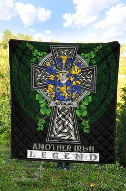 ScotsTee Shop Irish Hartigan or O'Hartagan Coat of Arms Family Crest Ireland Quilt Ireland Legend Quilt