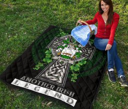 ScotsTee Shop Irish Lennon or O'Lennon Coat of Arms Family Crest Ireland Quilt Ireland Legend Quilt