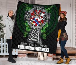 ScotsTee Shop Irish Lynam or O'Lynam Coat of Arms Family Crest Ireland Quilt Ireland Legend Quilt