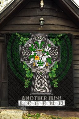 ScotsTee Shop Irish Flower Coat of Arms Family Crest Ireland Quilt Ireland Legend Quilt