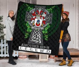 ScotsTee Shop Irish Harmon Coat of Arms Family Crest Ireland Quilt Ireland Legend Quilt