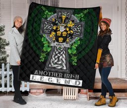 ScotsTee Shop Irish Kielty ot O'Quilty Coat of Arms Family Crest Ireland Quilt Ireland Legend Quilt