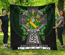 ScotsTee Shop Irish Grumley Coat of Arms Family Crest Ireland Quilt Ireland Legend Quilt