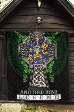 ScotsTee Shop Irish Fogarty or O'Fogarty Coat of Arms Family Crest Ireland Quilt Ireland Legend Quilt