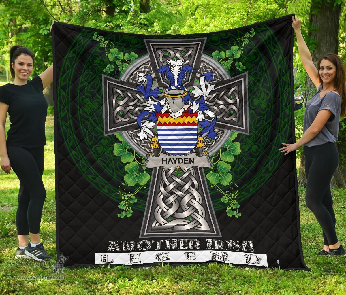 ScotsTee Shop Irish Hayden or O'Hayden Coat of Arms Family Crest Ireland Quilt Ireland Legend Quilt