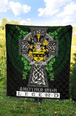 ScotsTee Shop Irish Harty or O'Haherty Coat of Arms Family Crest Ireland Quilt Ireland Legend Quilt