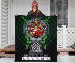 ScotsTee Shop Irish Keyes Coat of Arms Family Crest Ireland Quilt Ireland Legend Quilt