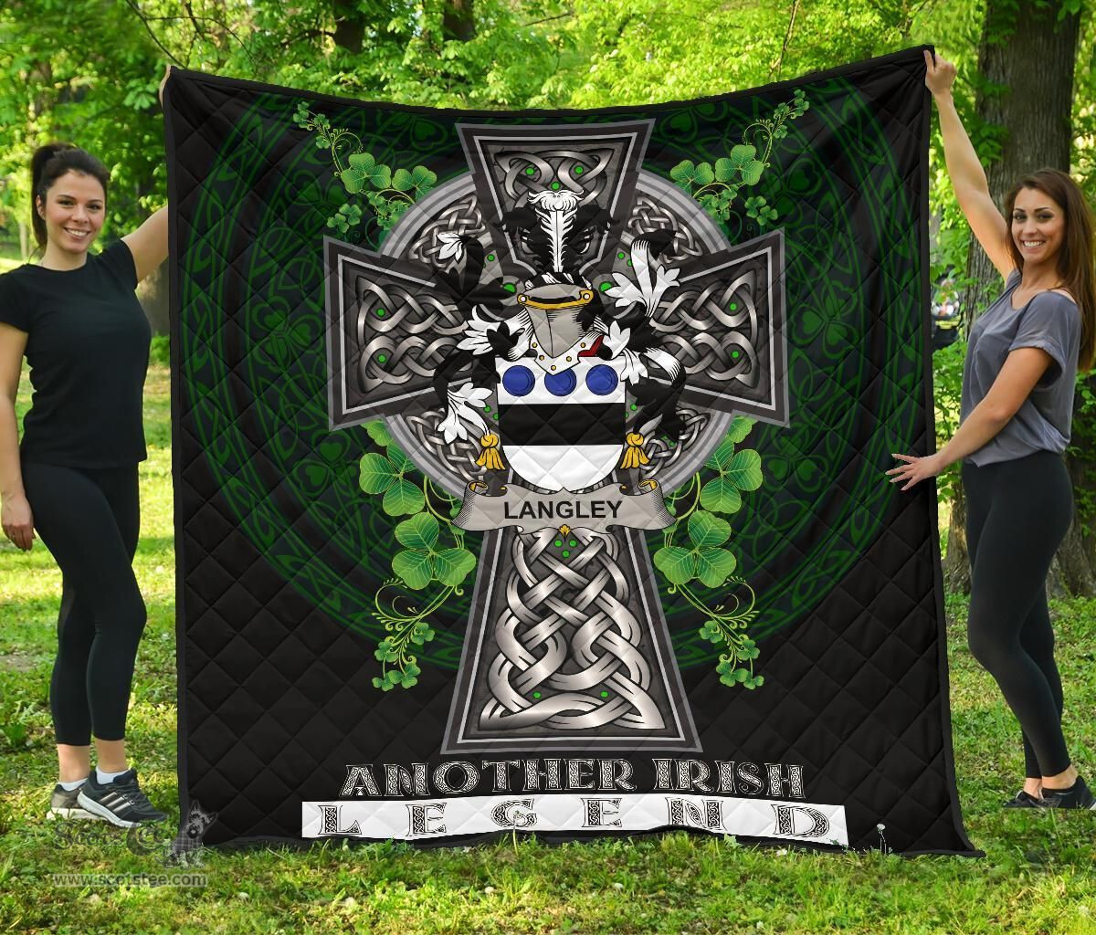 ScotsTee Shop Irish Langley Coat of Arms Family Crest Ireland Quilt Ireland Legend Quilt