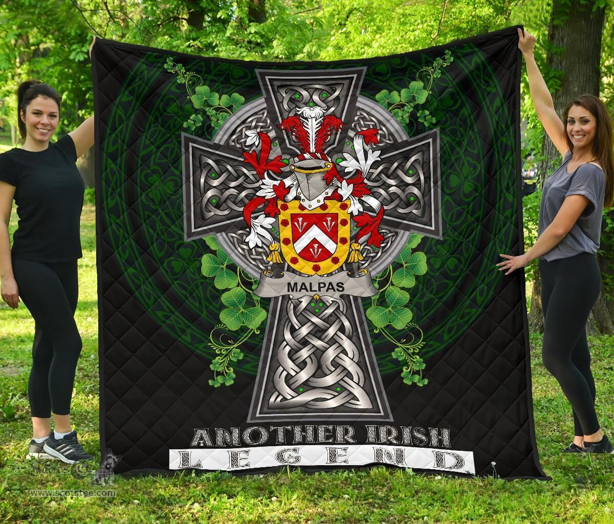 ScotsTee Shop Irish Malpas Coat of Arms Family Crest Ireland Quilt Ireland Legend Quilt