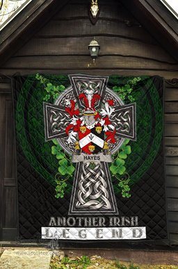 ScotsTee Shop Irish Hayes Coat of Arms Family Crest Ireland Quilt Ireland Legend Quilt