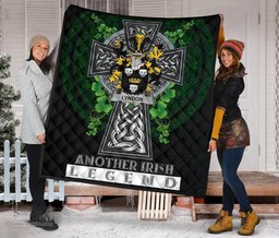 ScotsTee Shop Irish Lyndon or Gindon Coat of Arms Family Crest Ireland Quilt Ireland Legend Quilt