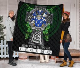ScotsTee Shop Irish Gibson Coat of Arms Family Crest Ireland Quilt Ireland Legend Quilt