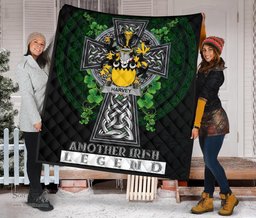 ScotsTee Shop Irish Harvey or Hervey Coat of Arms Family Crest Ireland Quilt Ireland Legend Quilt