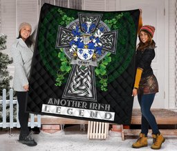 ScotsTee Shop Irish Geary or O'Geary Coat of Arms Family Crest Ireland Quilt Ireland Legend Quilt