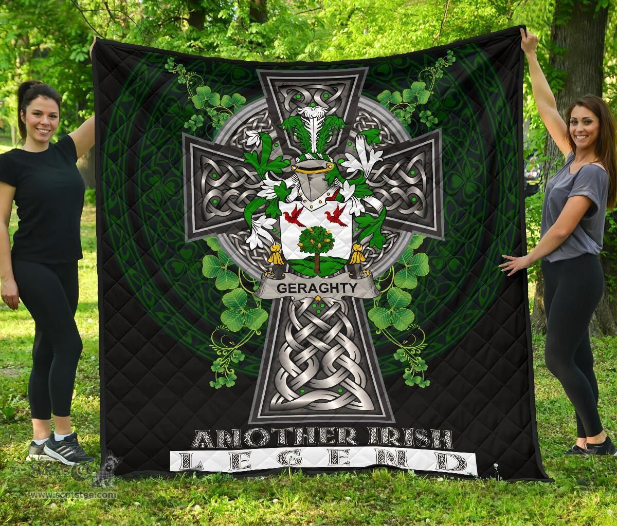 ScotsTee Shop Irish Geraghty or McGarrity Coat of Arms Family Crest Ireland Quilt Ireland Legend Quilt