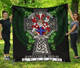 ScotsTee Shop Irish Larkin or O'Larkin Coat of Arms Family Crest Ireland Quilt Ireland Legend Quilt