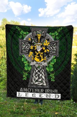 ScotsTee Shop Irish Giles or Gyles Coat of Arms Family Crest Ireland Quilt Ireland Legend Quilt