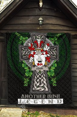 ScotsTee Shop Irish Leary or O'Leary Coat of Arms Family Crest Ireland Quilt Ireland Legend Quilt