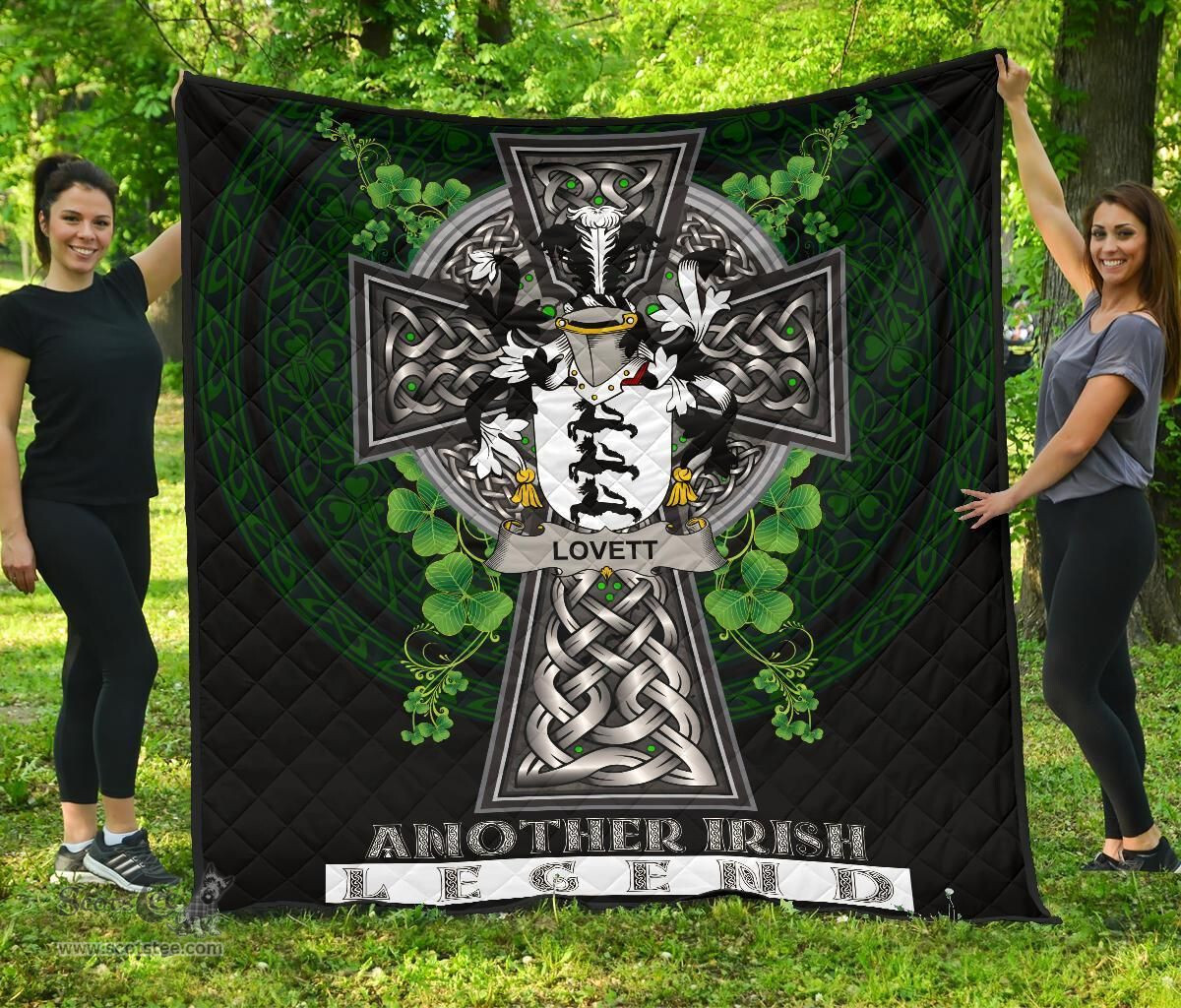 ScotsTee Shop Irish Lovett Coat of Arms Family Crest Ireland Quilt Ireland Legend Quilt