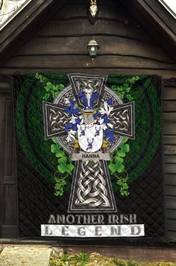 ScotsTee Shop Irish Hanna or O'Hanna Coat of Arms Family Crest Ireland Quilt Ireland Legend Quilt