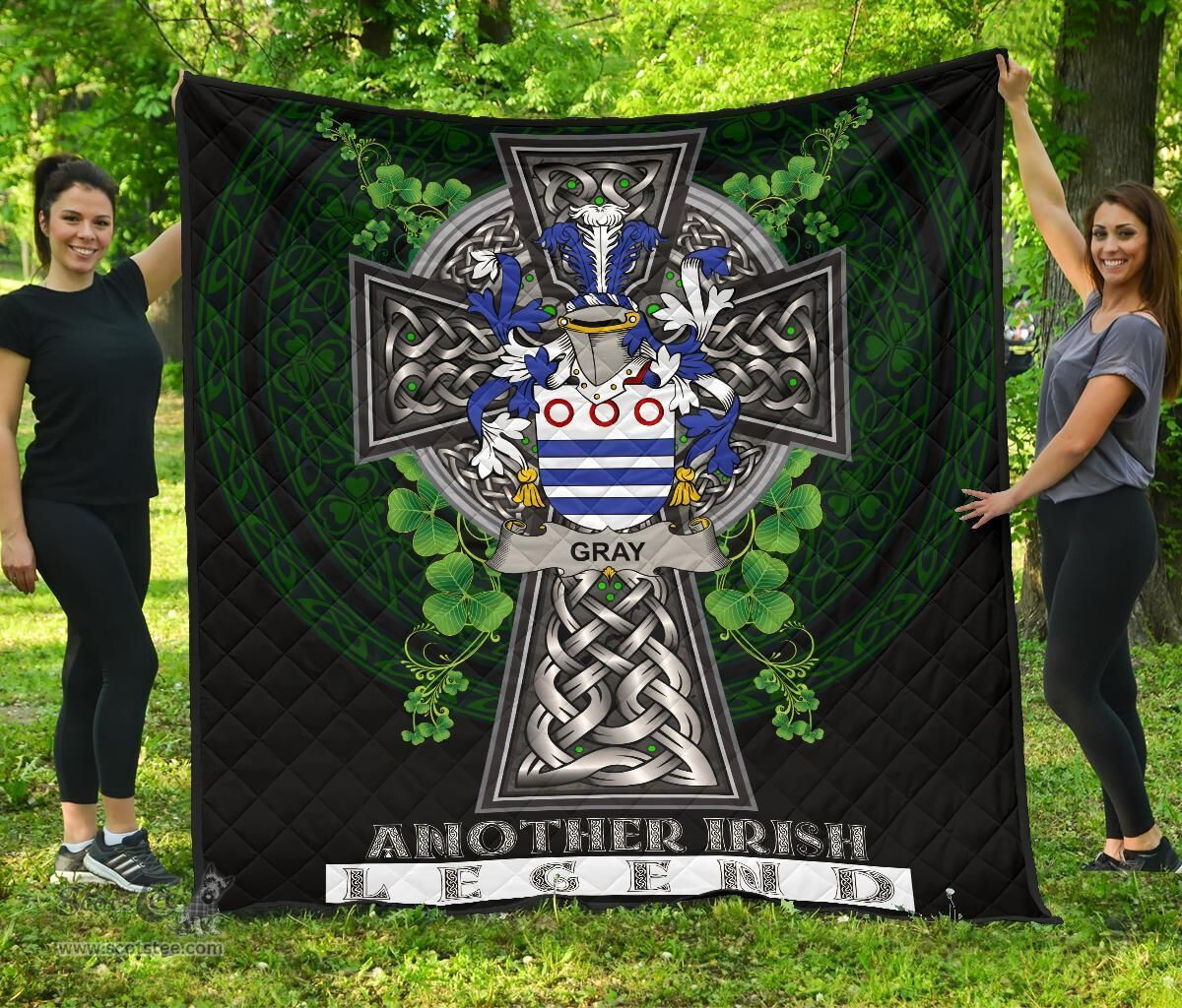 ScotsTee Shop Irish Gray Coat of Arms Family Crest Ireland Quilt Ireland Legend Quilt