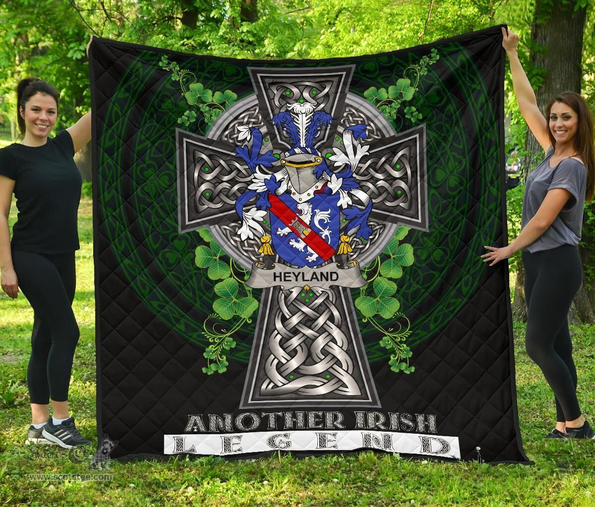 ScotsTee Shop Irish Heyland Coat of Arms Family Crest Ireland Quilt Ireland Legend Quilt