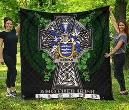 ScotsTee Shop Irish Garvan or O'Garvan Coat of Arms Family Crest Ireland Quilt Ireland Legend Quilt