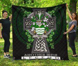 ScotsTee Shop Irish Haly Coat of Arms Family Crest Ireland Quilt Ireland Legend Quilt