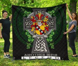 ScotsTee Shop Irish Hannon or O'Hannon Coat of Arms Family Crest Ireland Quilt Ireland Legend Quilt
