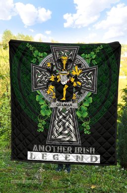 ScotsTee Shop Irish Gillman Coat of Arms Family Crest Ireland Quilt Ireland Legend Quilt