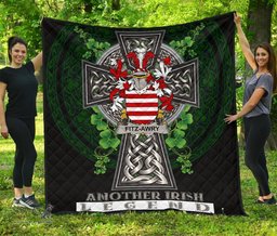 ScotsTee Shop Irish Fitz-Awry Coat of Arms Family Crest Ireland Quilt Ireland Legend Quilt